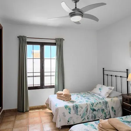 Lisa Puerto del Carmen (Lanzarote)